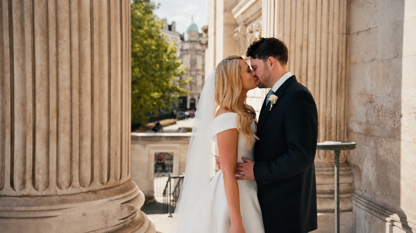 Katie & Tom | St Paul's Cathedral London | Wedding Highlights | Floating Castle Films